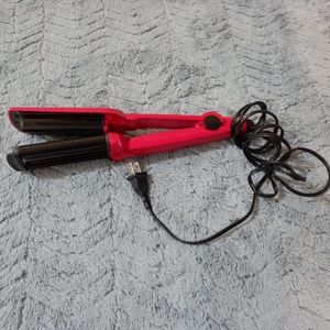 ❤️Infiniti Conair Hot Pink Hair Crimper❤️